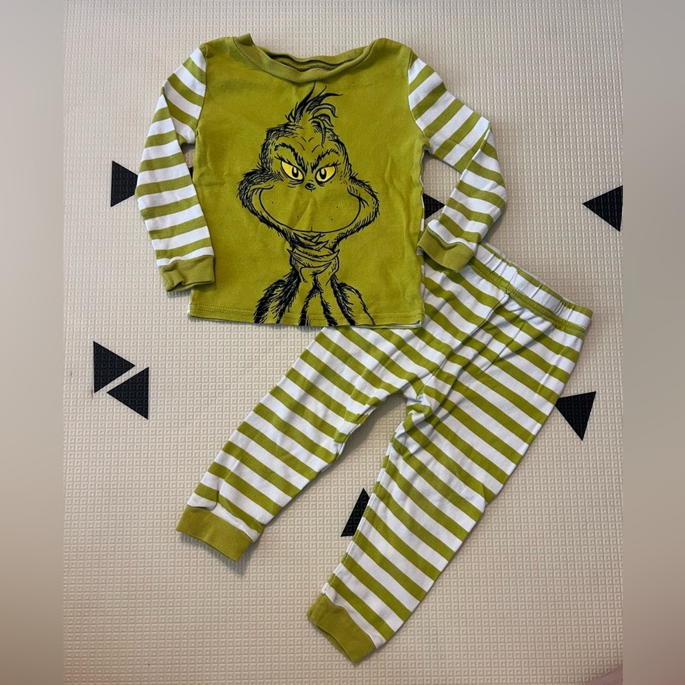 Kids Grinch Pajama Set - Green and White